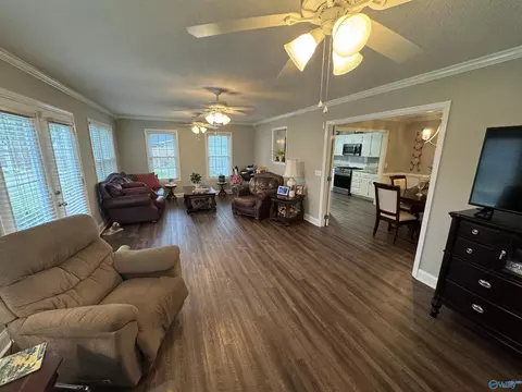 1803 Apache Dr, Albertville, AL 35950 photo 9