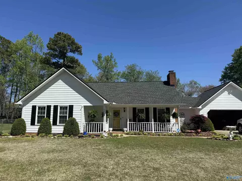 1803 Apache Dr, Albertville, AL 35950 photo 1