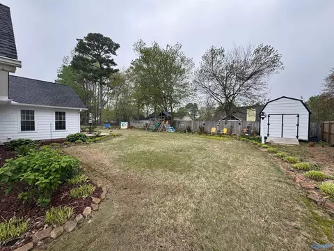 1803 Apache Dr, Albertville, AL 35950 photo 19