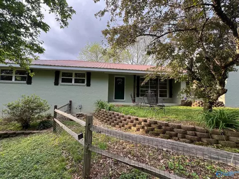 Exterior - 664 Hunt Rd, Arab, AL 35016 photo 2 of 13