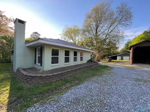 Exterior - 664 Hunt Rd, Arab, AL 35016 photo 6 of 13
