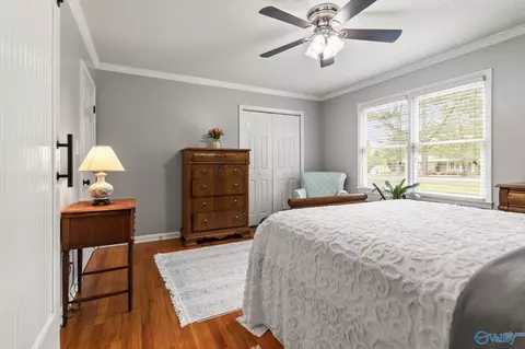 Bedroom - 399 3rd Ave, Grant, AL 35747 photo 4 of 8