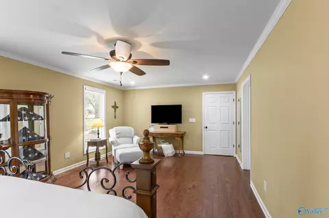 Living - 399 3rd Ave, Grant, AL 35747 photo 6 of 6