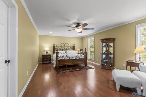 Bedroom - 399 3rd Ave, Grant, AL 35747 photo 7 of 8