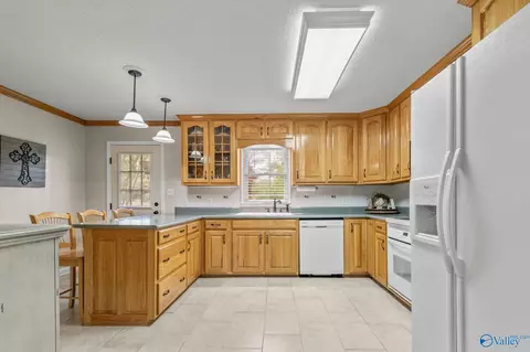 Kitchen - 399 3rd Ave, Grant, AL 35747 photo 1 of 4