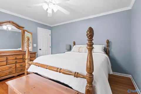 Bedroom - 399 3rd Ave, Grant, AL 35747 photo 6 of 8