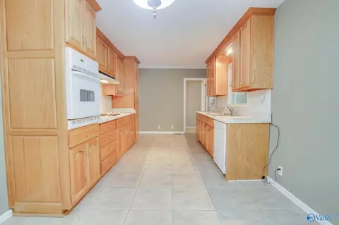 358 N Greenway Dr, Trinity, AL 35673 photo 11