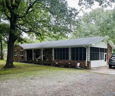 9448 County Road 434, Trinity, AL 35673 photo 4