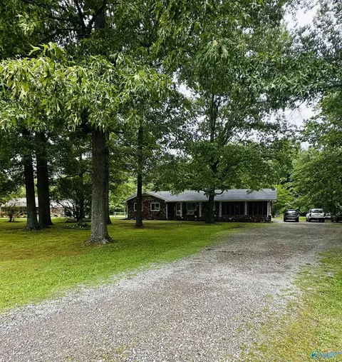 9448 County Road 434, Trinity, AL 35673 photo 3