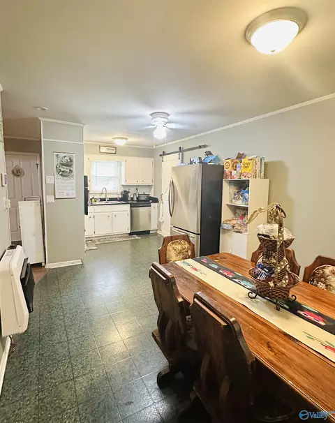 9448 County Road 434, Trinity, AL 35673 photo 14