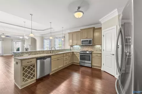 2 Notting Hill Pl, Gurley, AL 35748 photo 10