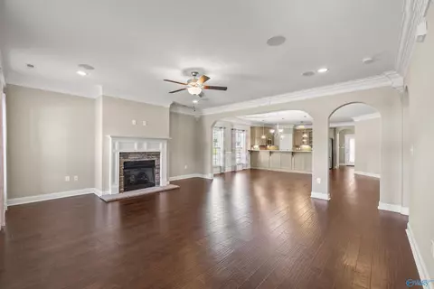 2 Notting Hill Pl, Gurley, AL 35748 photo 2