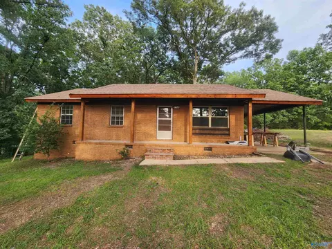 663 Steele St, Hamilton, AL 35570 photo 1