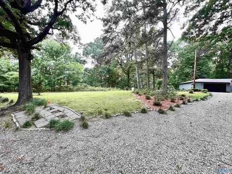 245 Tin Top Rd, Grant, AL 35747 photo 11