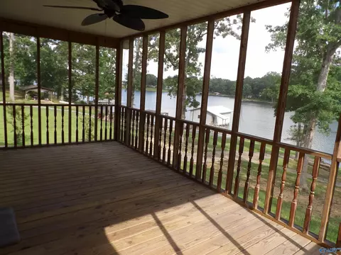 1070 County Road 212, Centre, AL 35960 photo 2
