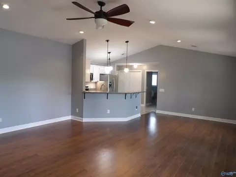 1070 County Road 212, Centre, AL 35960 photo 4
