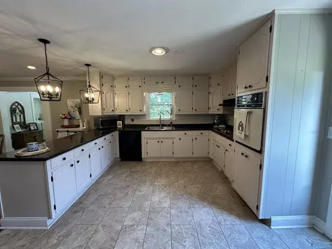 765 Berkley Rd, Arab, AL 35016 photo 7