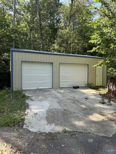 304 Waldrop Rd, Grant, AL 35747 photo 4