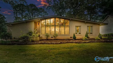 307 NE Golfview Dr, Arab, AL 35016 photo 1