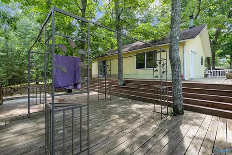 562 Range Rd, Gurley, AL 35748 photo 2