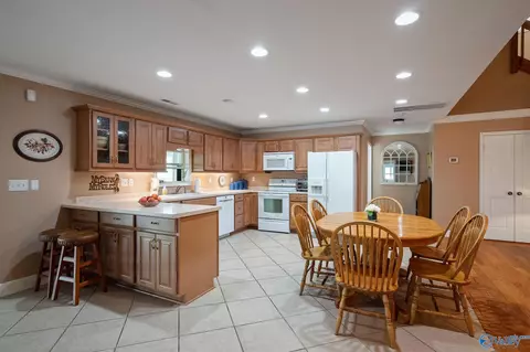 25676 Craft Rd, Athens, AL 35613 photo 8