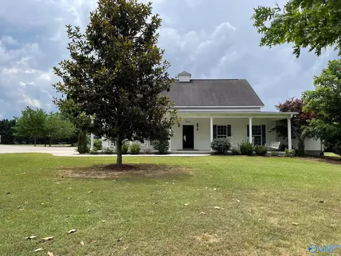 25676 Craft Rd, Athens, AL 35613 photo 2