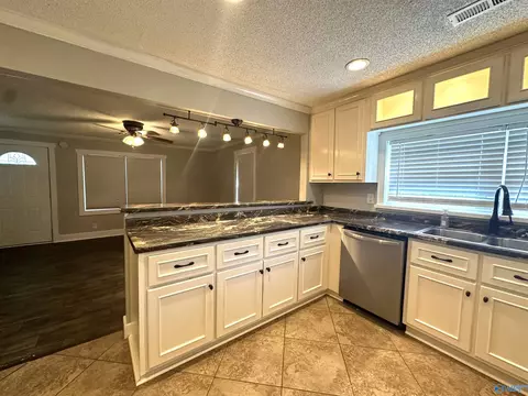 998 County Road 352, Trinity, AL 35673 photo 11