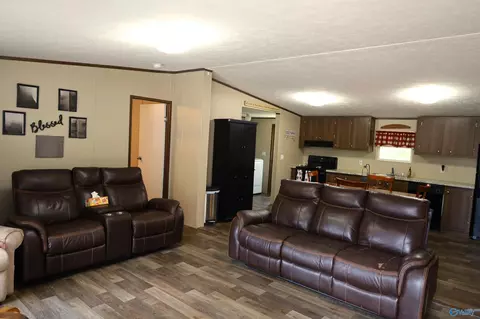 103 Park Rd, Dutton, AL 35744 photo 3