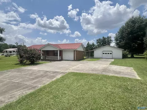 341 County Road 372, Trinity, AL 35673 photo 2