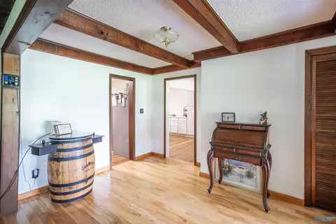 209 Lasseter Dr, Gadsden, AL 35901 photo 3