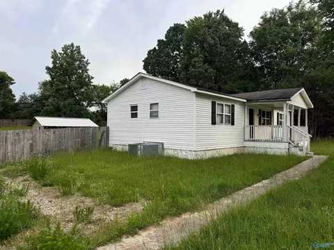 431 County Road 457, Trinity, AL 35673 photo 1