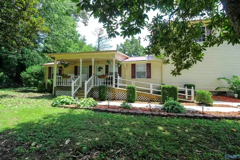 7934 Simpson Point Rd, Grant, AL 35747 photo 1