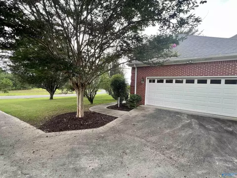 137 County Road 499, Trinity, AL 35673 photo 23