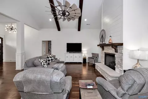 20117 Executive Dr, Tanner, AL 35671 photo 17