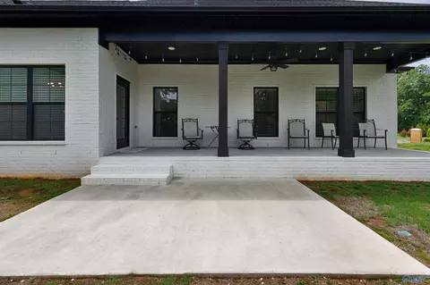 20117 Executive Dr, Tanner, AL 35671 photo 8