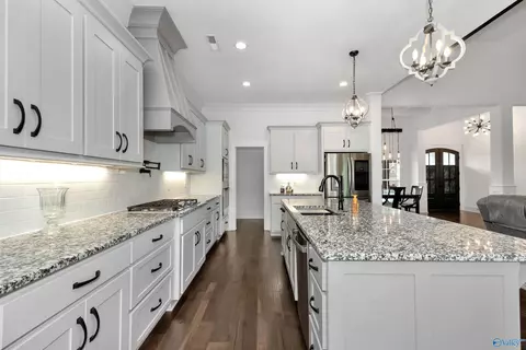 20117 Executive Dr, Tanner, AL 35671 photo 20