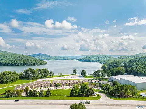28493 Us Highway 431, Grant, AL 35747