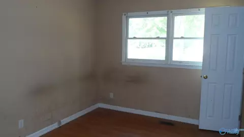 303 Appleton St, Centre, AL 35960 photo 5