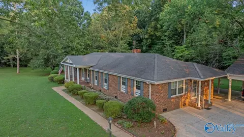 1604 E Forrest St, Athens, AL 35613 photo 8