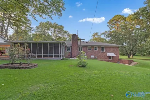 1604 E Forrest St, Athens, AL 35613 photo 3