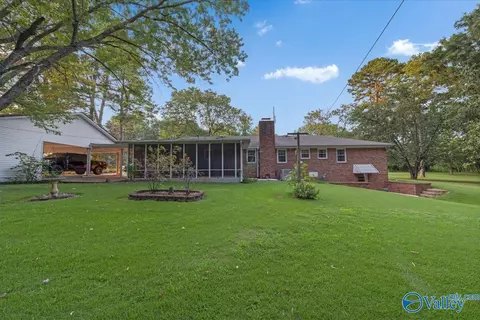 1604 E Forrest St, Athens, AL 35613 photo 7