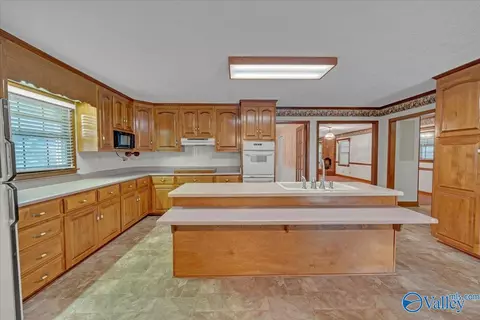 1604 E Forrest St, Athens, AL 35613 photo 14