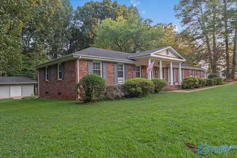 1604 E Forrest St, Athens, AL 35613 photo 5