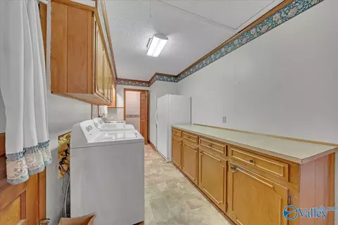 1604 E Forrest St, Athens, AL 35613 photo 25