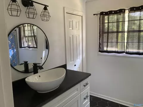 625 S Mountain Dr, Trinity, AL 35673 photo 20