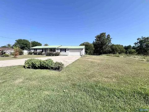 41 Bluffview Dr, Arab, AL 35016 photo 2