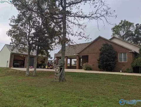 8351 County Road 38, Section, AL 35771 photo 7