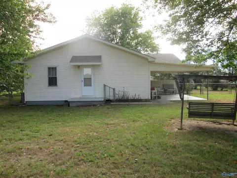 15915 E Limestone Rd, Athens, AL 35613 photo 6