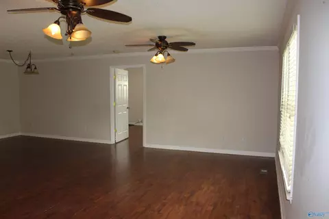 11 Bell Dr, Trinity, AL 35673 photo 6
