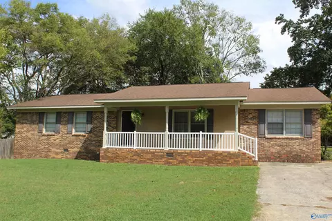 11 Bell Dr, Trinity, AL 35673 photo 4